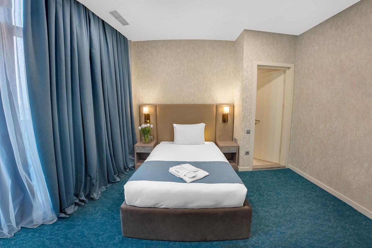 Meta Business Hotel By King David Tbilisi Esterno foto