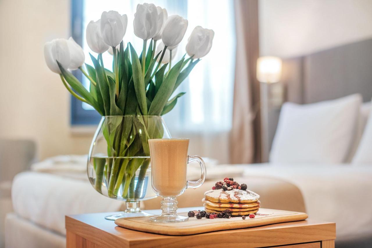 Meta Business Hotel By King David Tbilisi Esterno foto