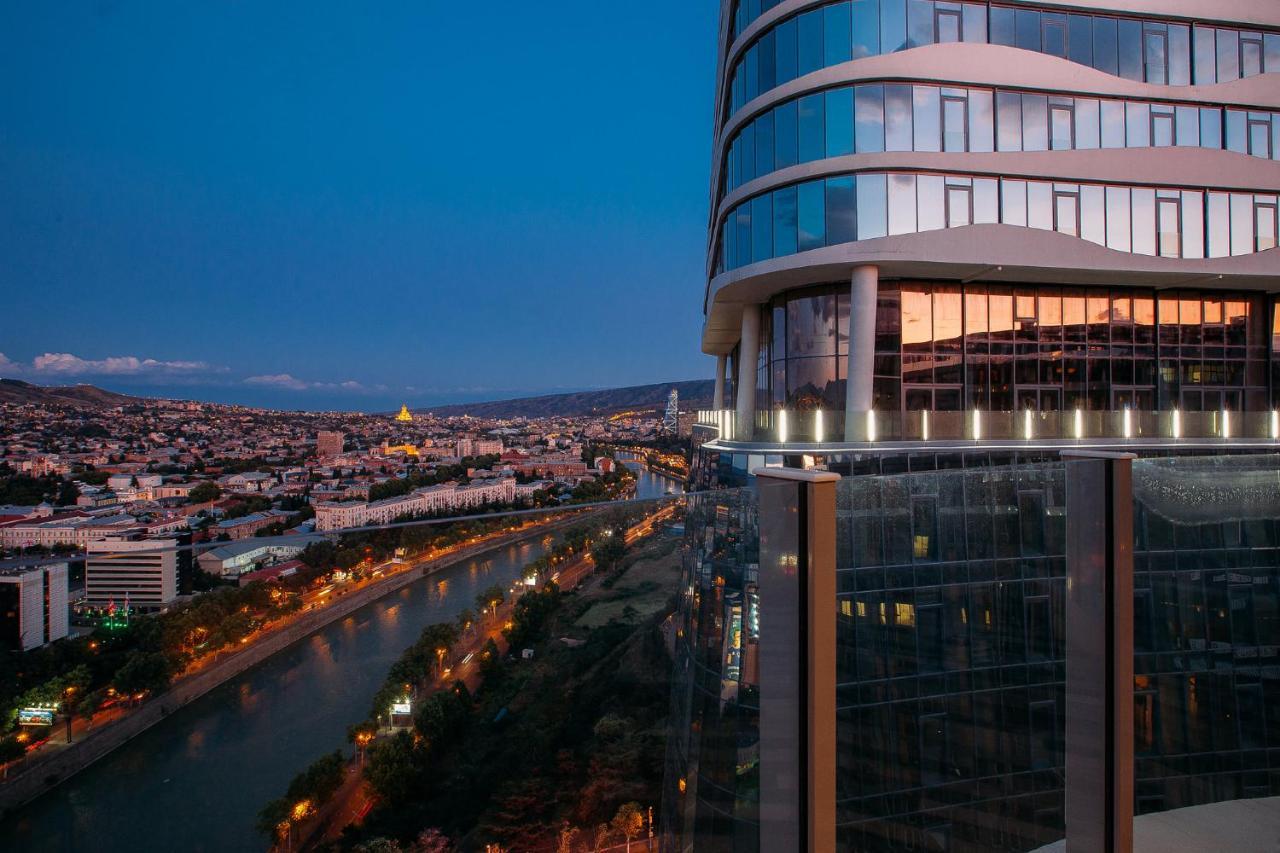 Meta Business Hotel By King David Tbilisi Esterno foto