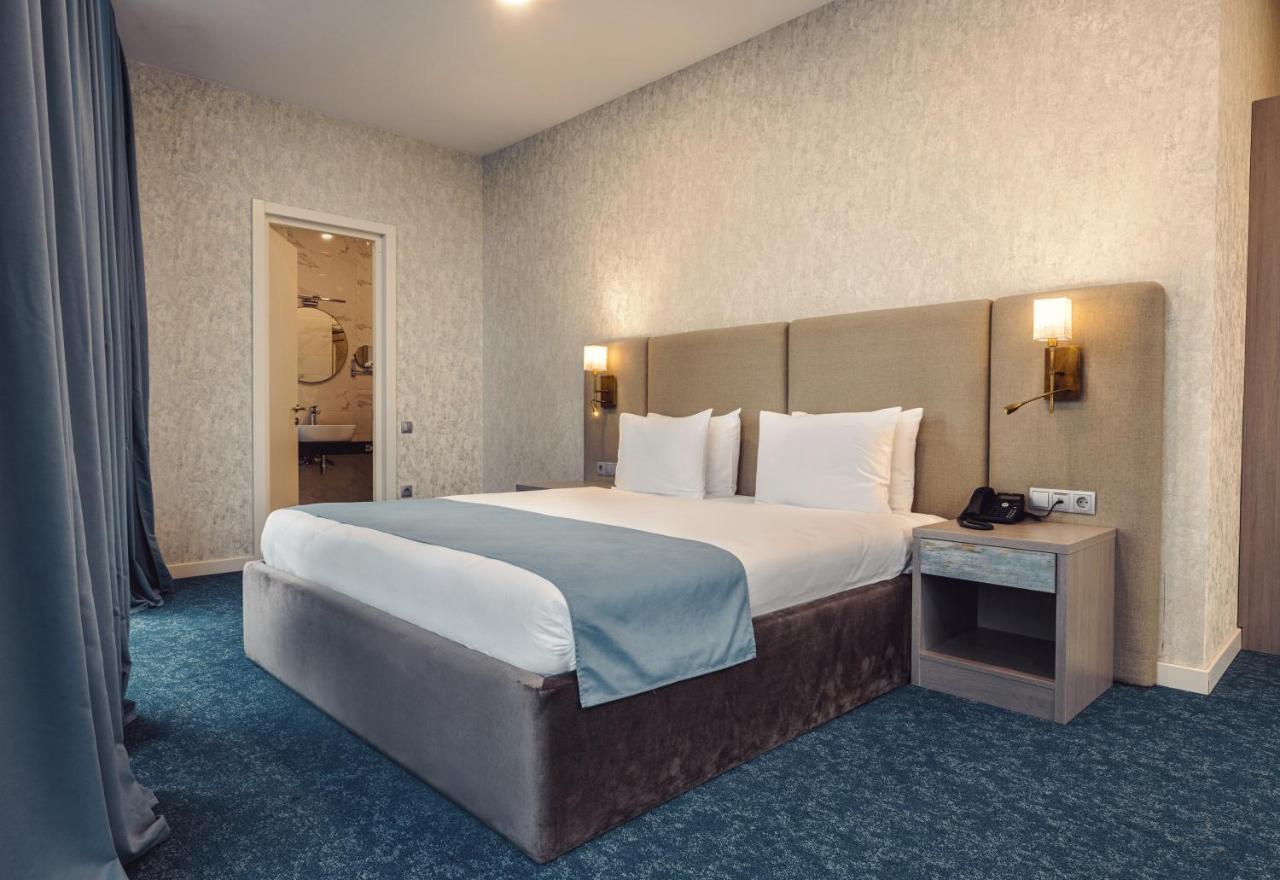 Meta Business Hotel By King David Tbilisi Esterno foto