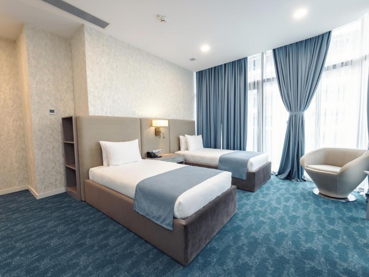 Meta Business Hotel By King David Tbilisi Esterno foto