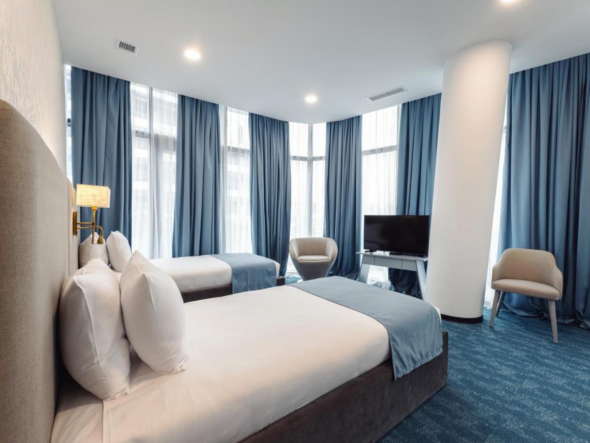 Meta Business Hotel By King David Tbilisi Esterno foto