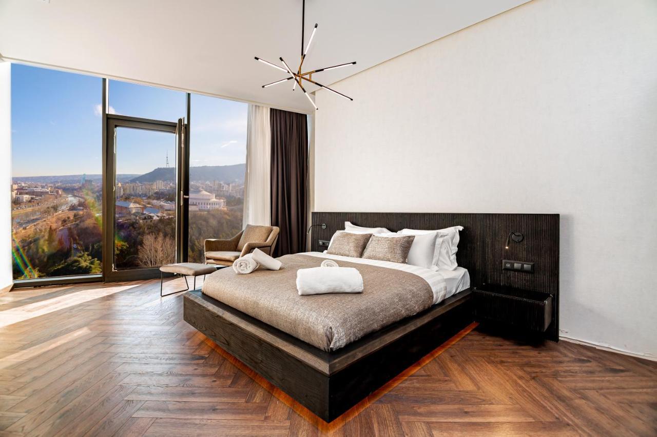 Meta Business Hotel By King David Tbilisi Esterno foto