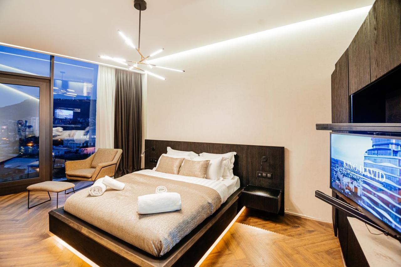 Meta Business Hotel By King David Tbilisi Esterno foto